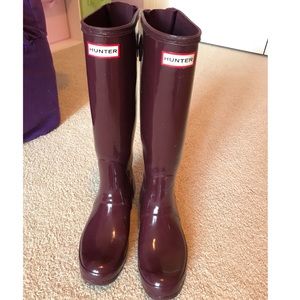 HUNTER Glossy Rain Boots